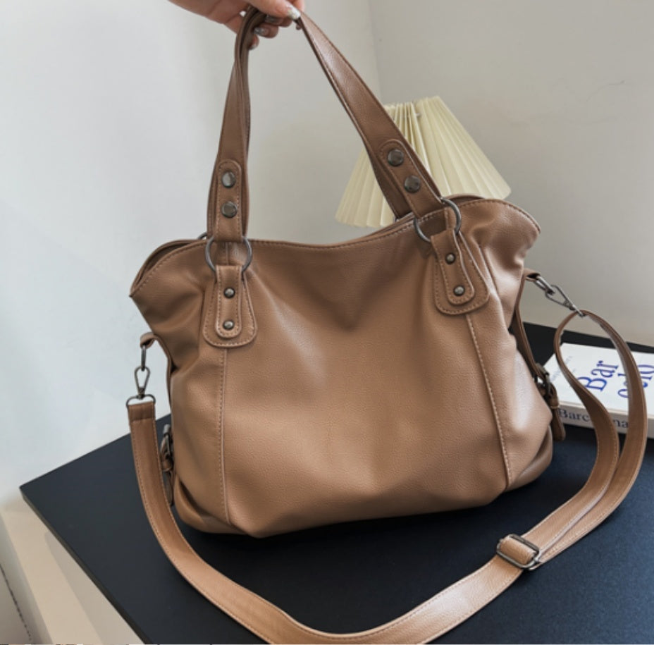 Flair - Crossbody-Eimertasche