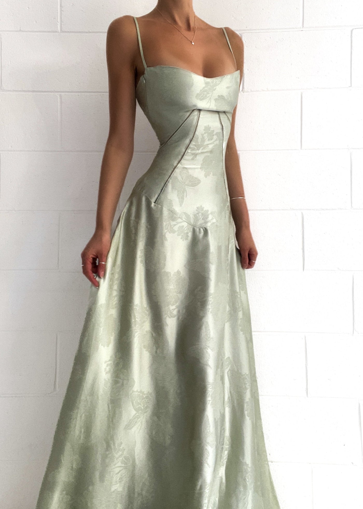 Flair - Satiniertes Spaghettiträger Maxi-Kleid
