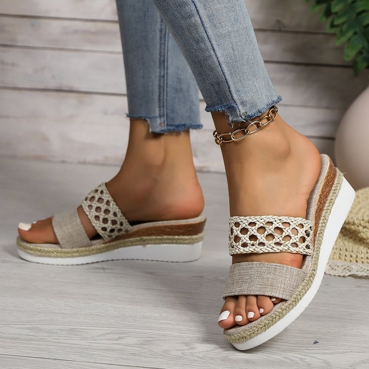 Flair - Zehensandalen mit Seil