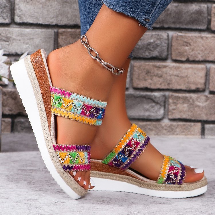 Flair - Fashion gewellte geflochtene Sandalen