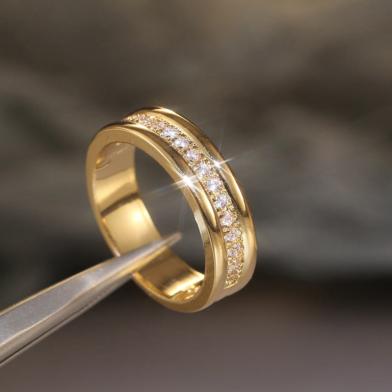 Flair - Einfacher Goldring im europäischen Stil