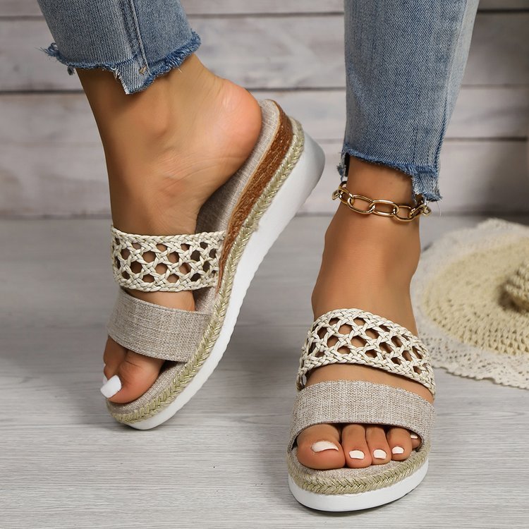Flair - Zehensandalen mit Seil