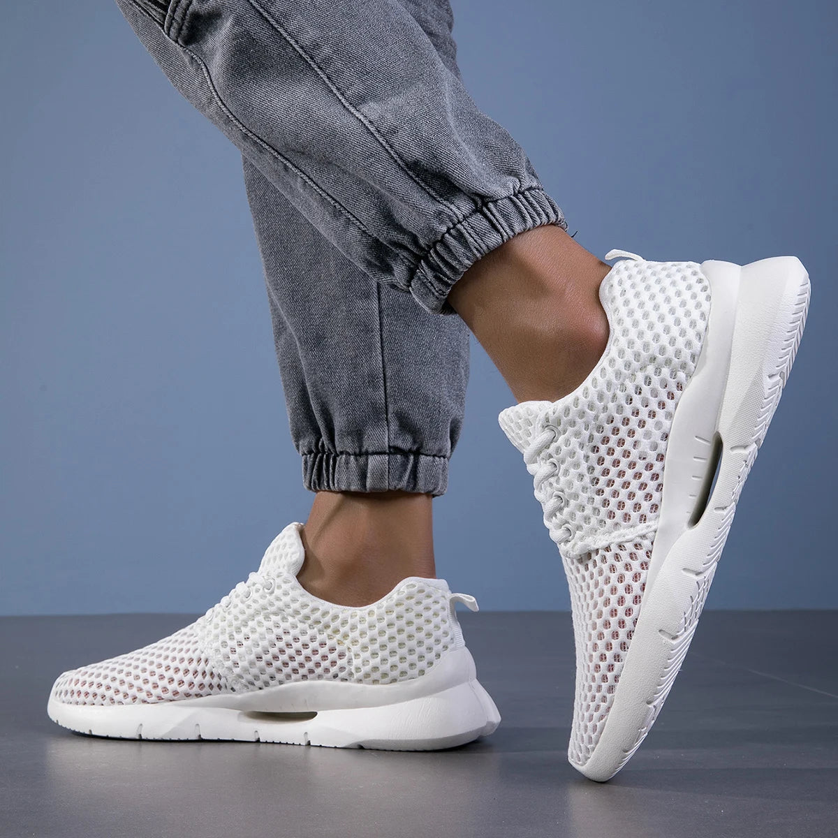 Flair - Aero Mesh Sneaker