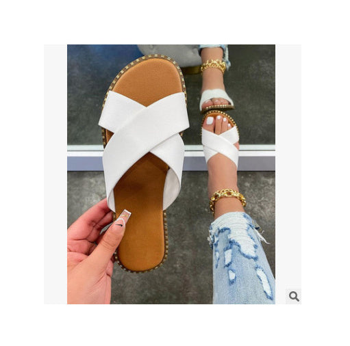 Flair - Flache Sandalen im Retro-Stil
