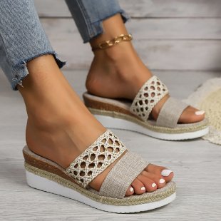 Flair - Zehensandalen mit Seil