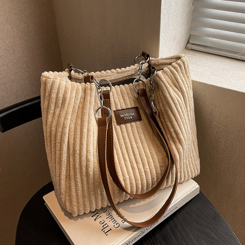 Flair - Große Retro-Cordtasche