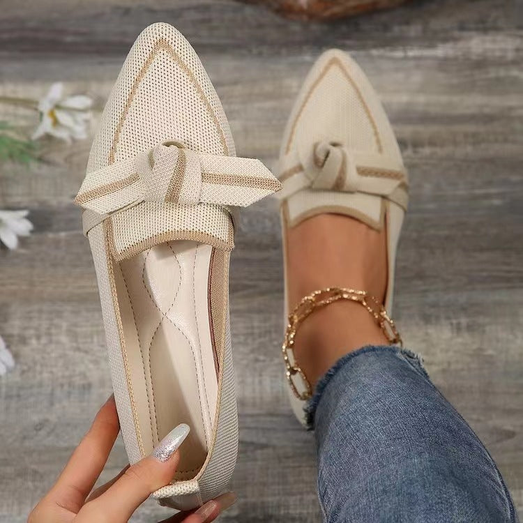 Flari - Flache Schuhe mit spitzer Schleife