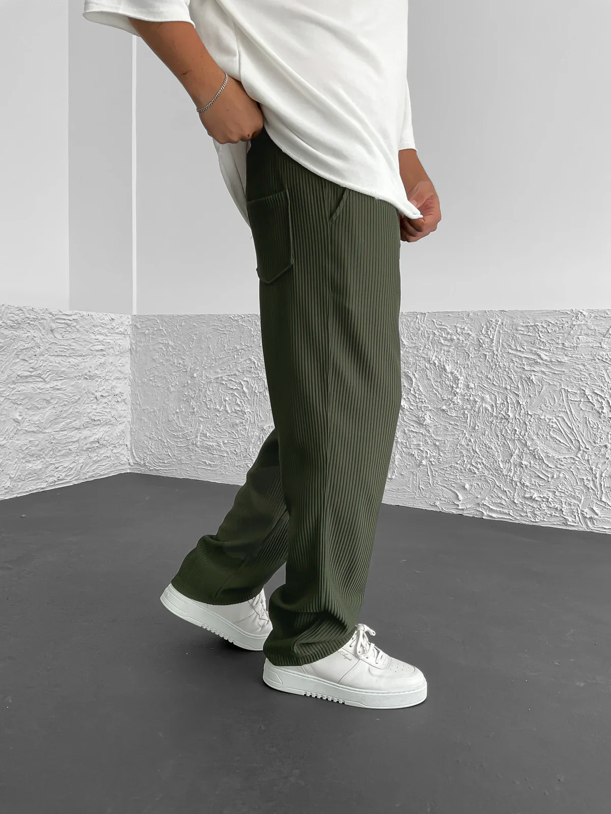 Flair - Gerippte Hose mit lockerer Passform