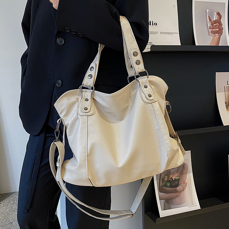 Flair - Crossbody-Eimertasche