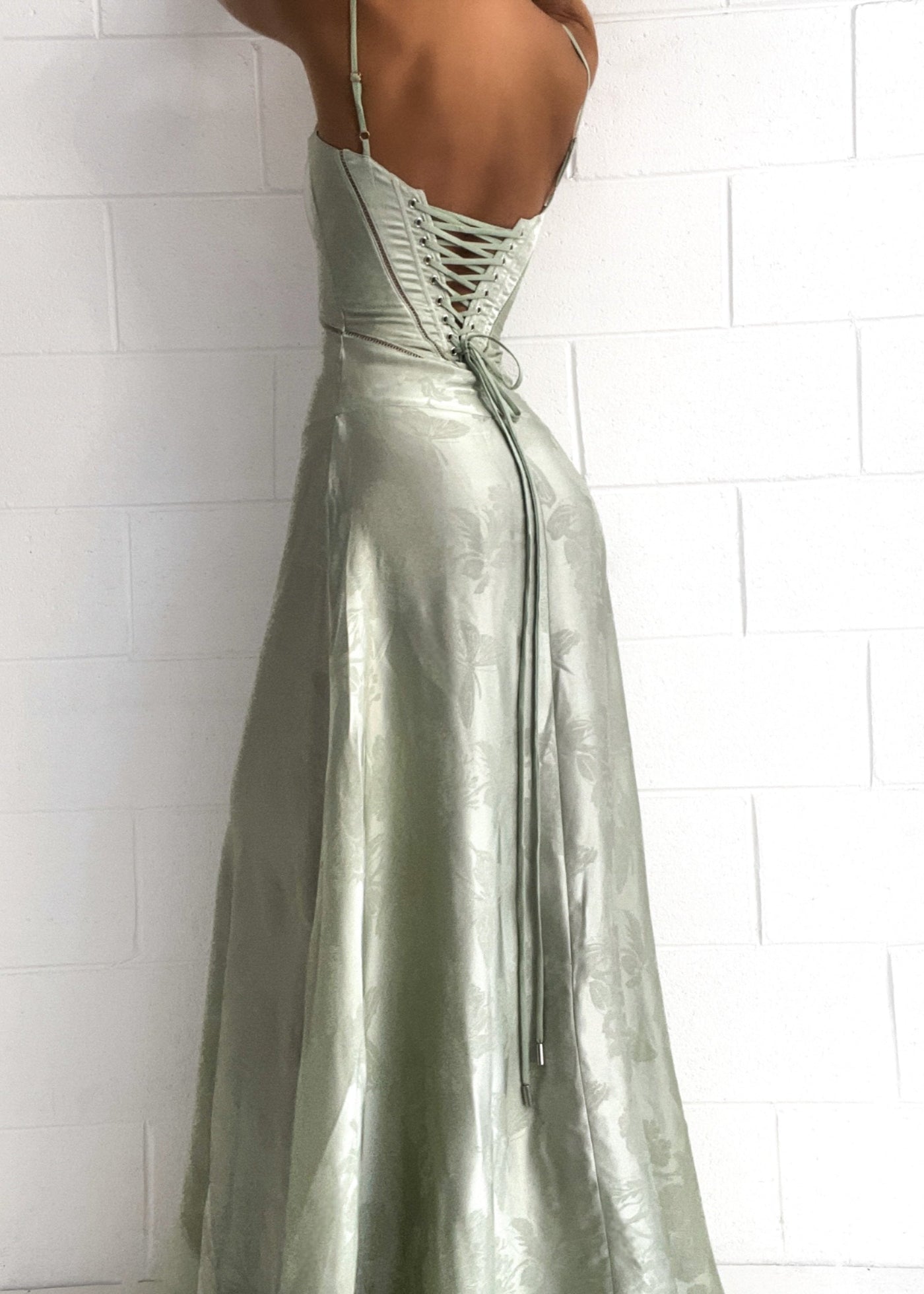 Flair - Satiniertes Spaghettiträger Maxi-Kleid