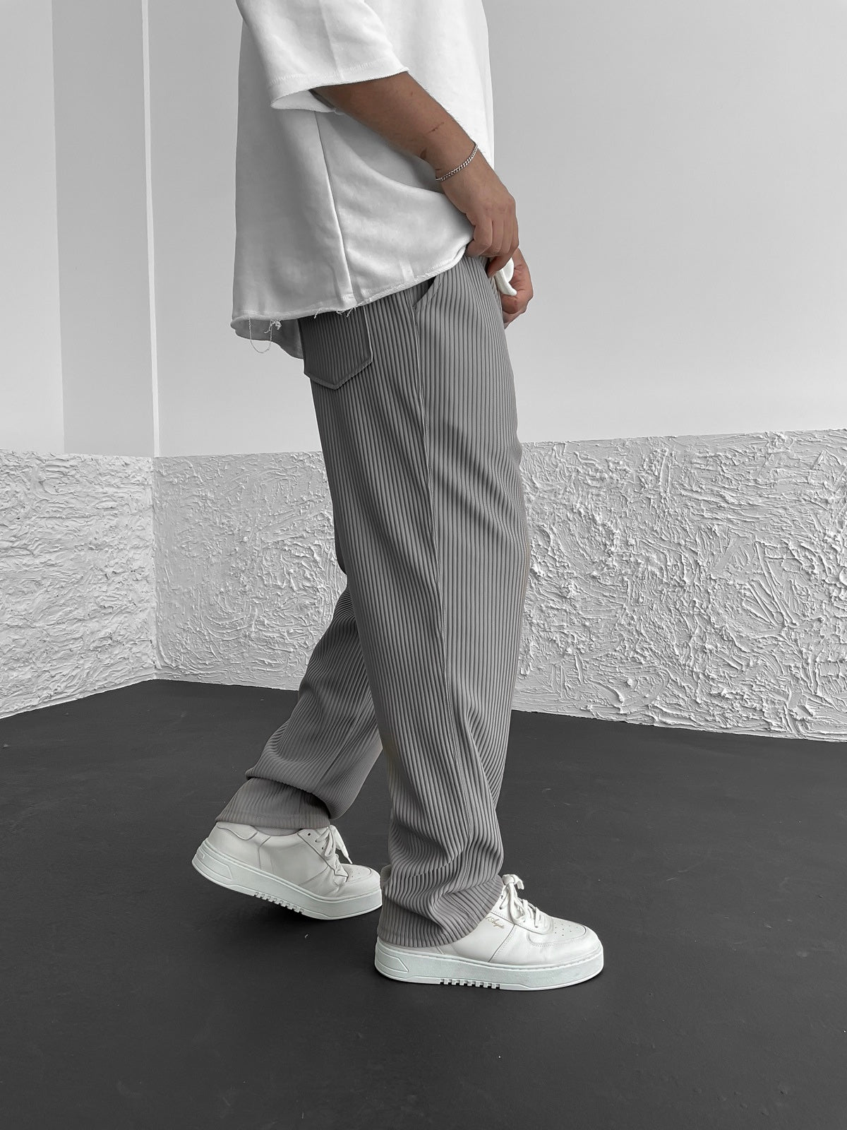 Flair - Gerippte Hose mit lockerer Passform