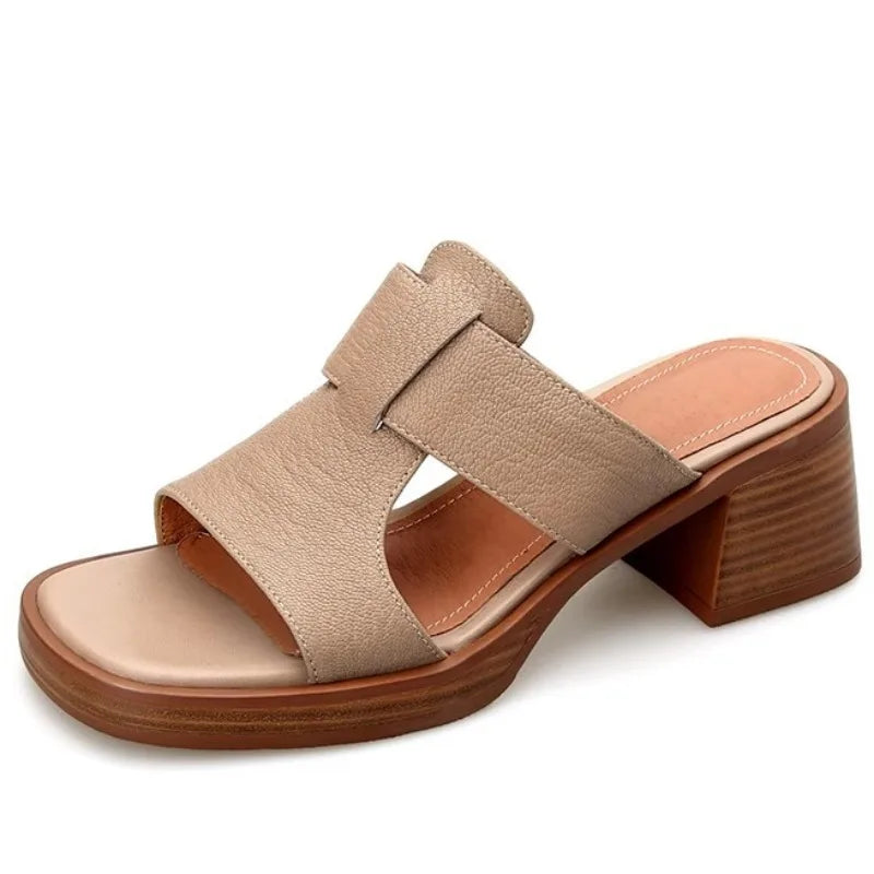 Flair - Handgefertigte Riemchen-Sandalen