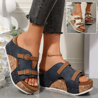 Flair - Sommer-Sandalen mit Keilabsatz und Schnalle
