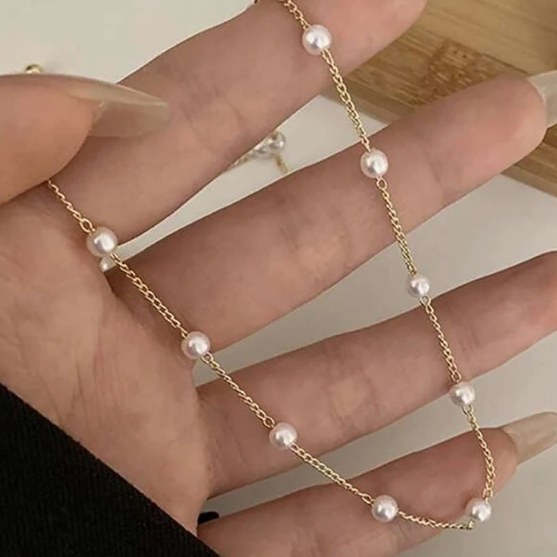 Flair - Retro-Elegantes Halsband