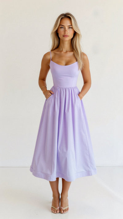 Flair - Fließendes Schulterfreies Midikleid
