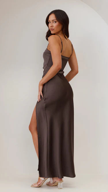 Flair - Satinkleid mit Schlitz – Sommerliches Abendkleid für Damen