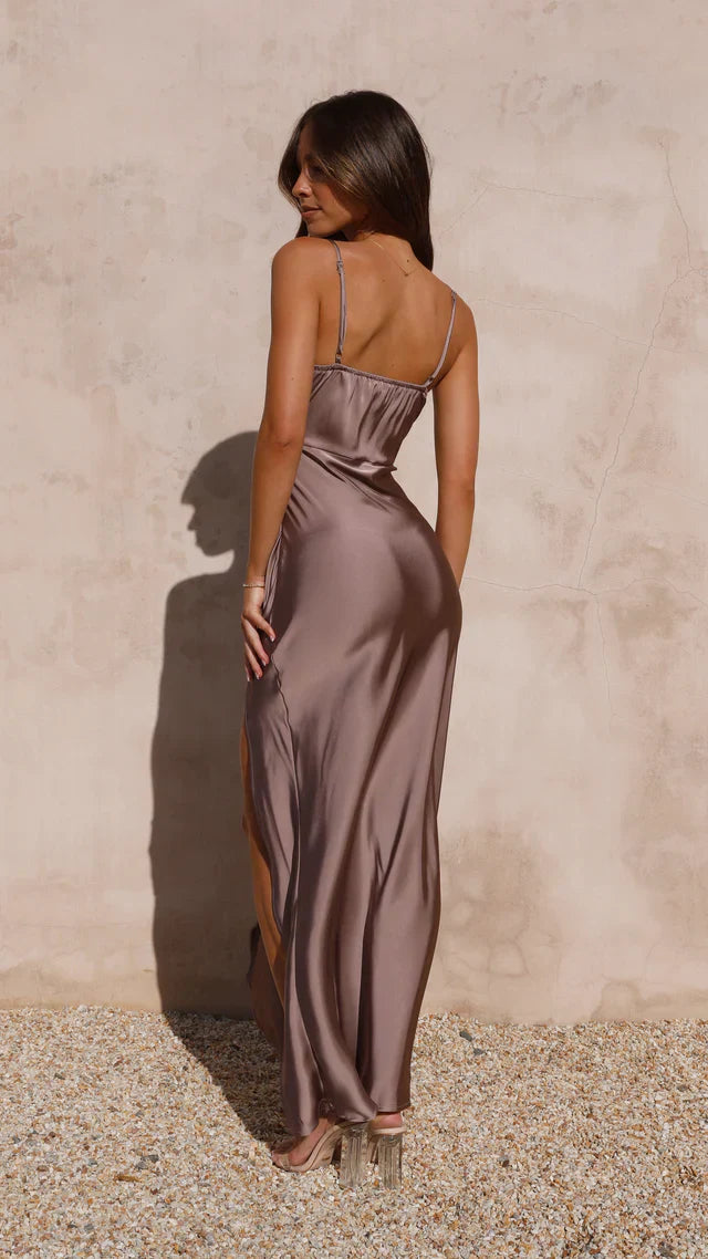Flair - Satinkleid mit Schlitz – Sommerliches Abendkleid für Damen