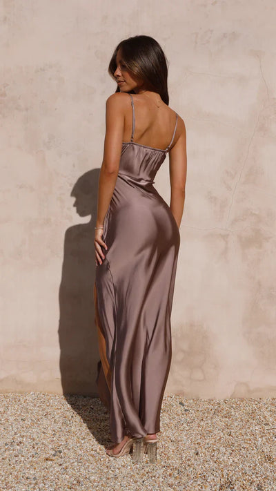 Flair - Satinkleid mit Schlitz – Sommerliches Abendkleid für Damen