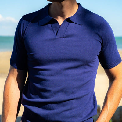 Flair - Poloshirt mit V-Ausschnitt