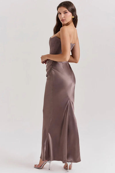 Flair - Exklusives Maxikleid – Zeitlose Eleganz und Unvergleichlicher Komfort